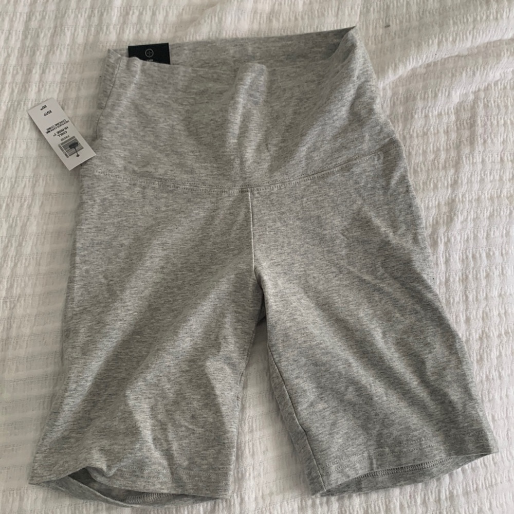 Aritzia shorts